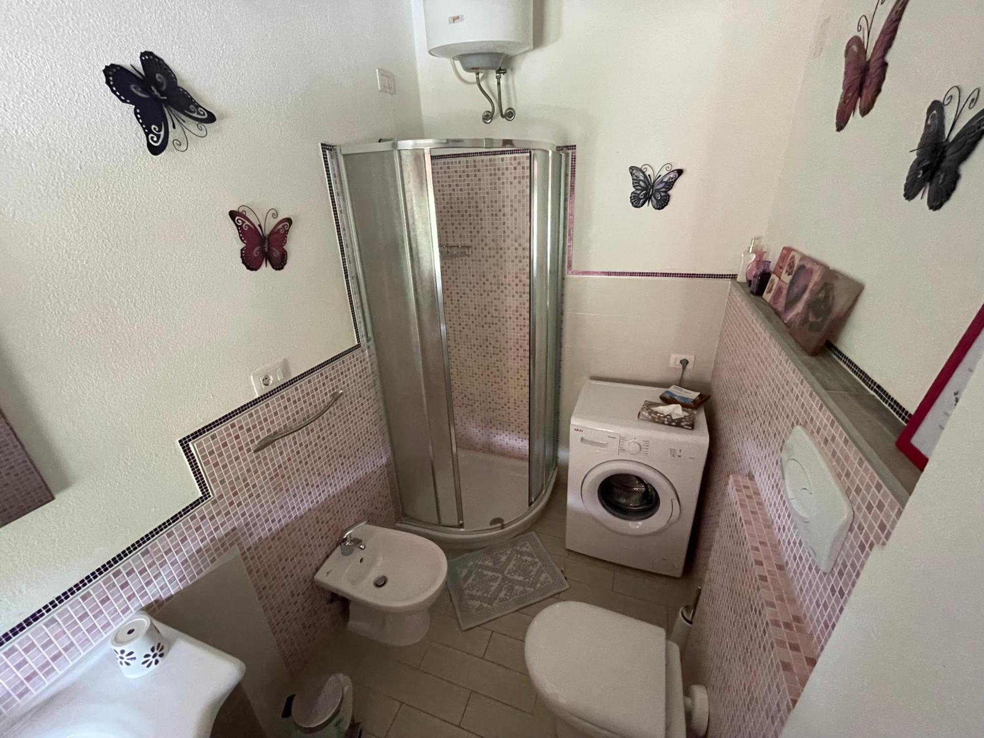 Purple House, 30M To Beach 풀라 외부 사진